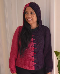 HOODED TONE-ON-TONE SWEATER